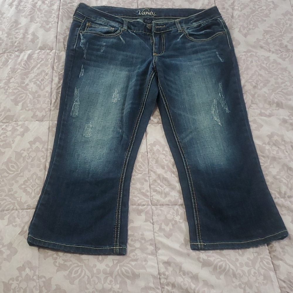 Vanity Capris